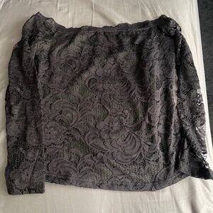 NWOT chic me off the shoulder lace top size small